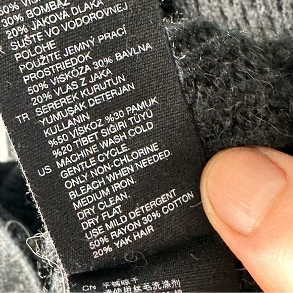 & Other Stories Yak Hair Blend Cardigan Sweater Size XS Black - Picture 7 of 10